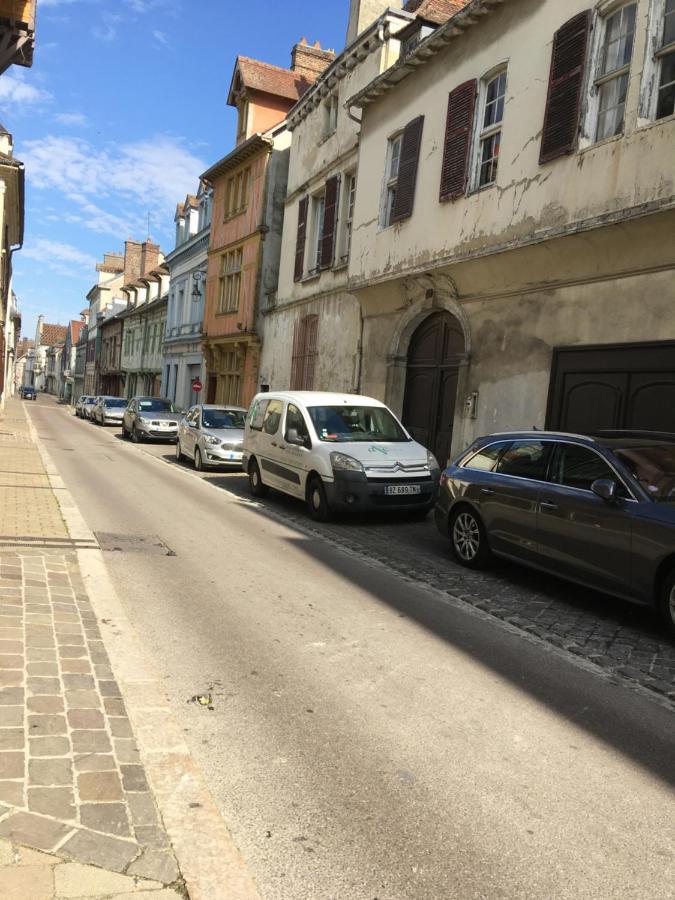 La Garconniere Centre Historique Troyes Appartement Buitenkant foto
